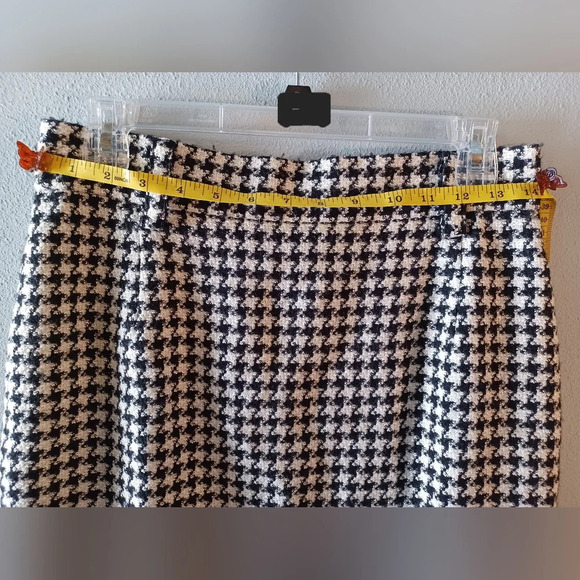 A Mondi Vintage Wool Lined Mini Houndstooth Skirt Black White - Picture 6 of 8